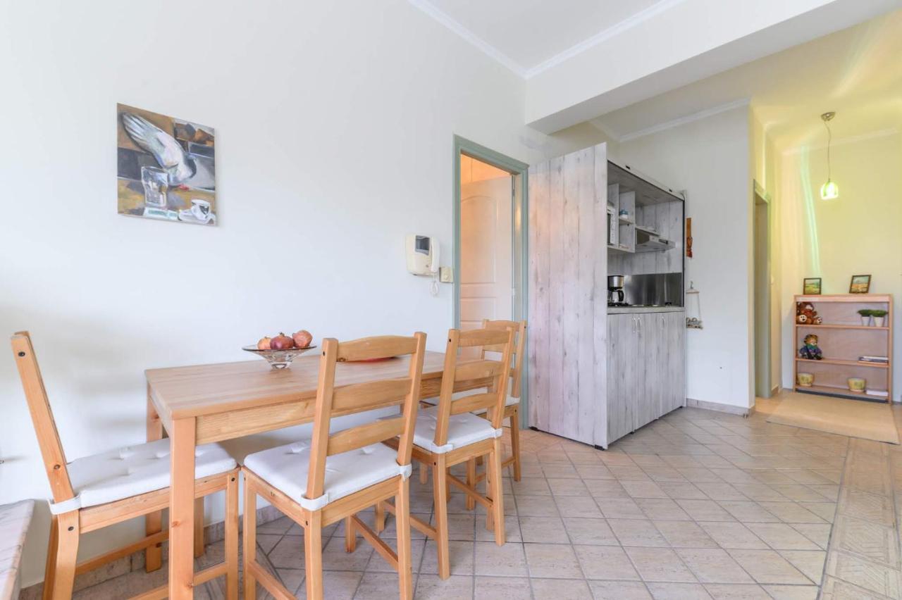 3bd In The Center - Self Check In Apartment Patras